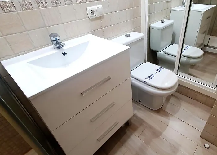 Skol 219. Skol With Sea Views Апартаменти *