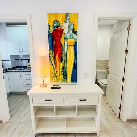 Skol 219. Skol With Sea Views Apartament *