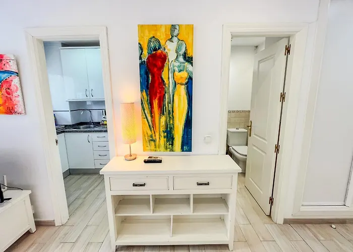 Skol 219. Skol With Sea Views Apartament *